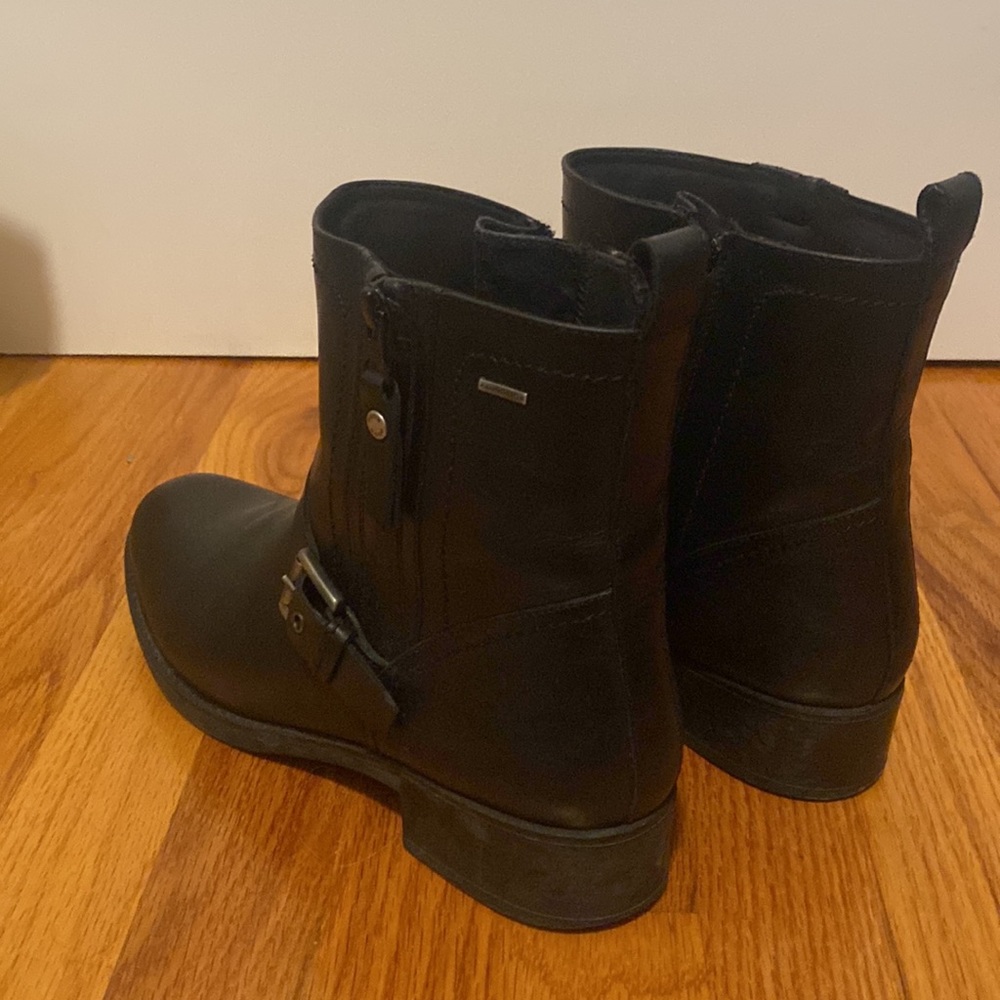 Geox Booties - Picture 3 of 3